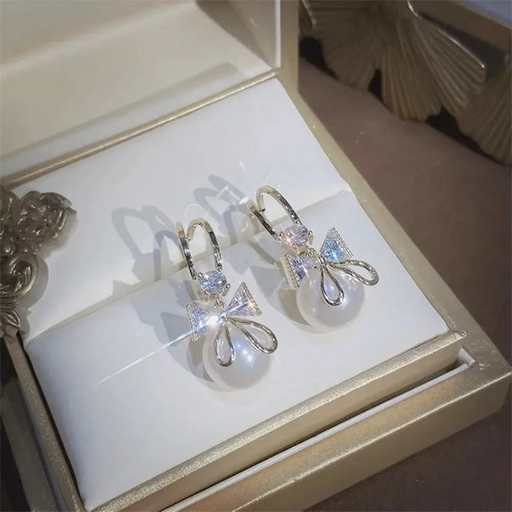 Simulation Pearl Long Earrings – Women's Flower Rhinestone Wedding Pendant Earrings - JS District