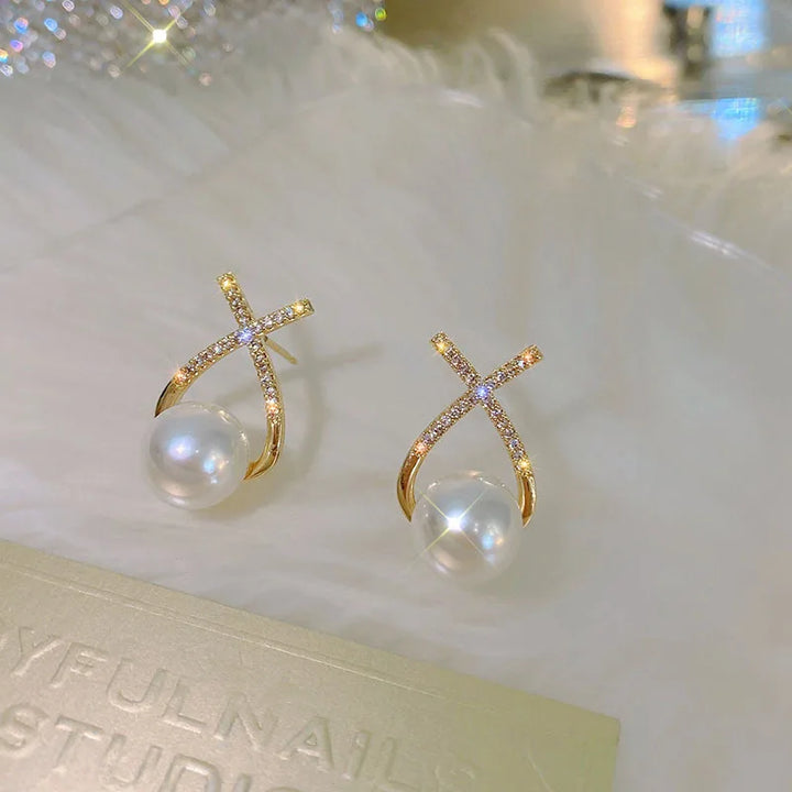 Simulation Pearl Long Earrings – Women's Flower Rhinestone Wedding Pendant Earrings - JS District