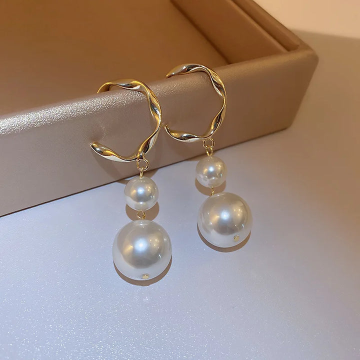 Simulation Pearl Long Earrings – Women's Flower Rhinestone Wedding Pendant Earrings - JS District