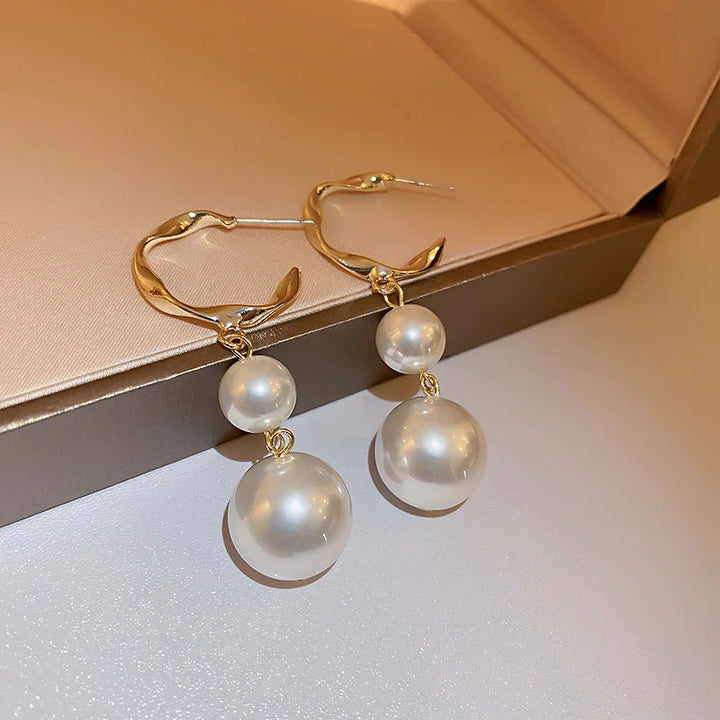 Simulation Pearl Long Earrings – Women's Flower Rhinestone Wedding Pendant Earrings - JS District