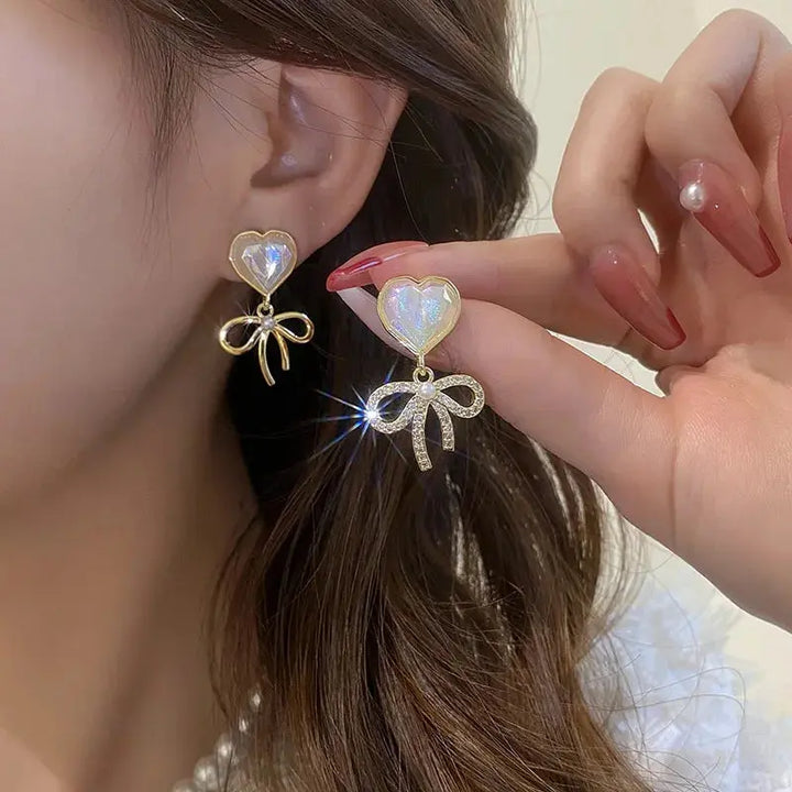 Simulation Pearl Long Earrings – Women's Flower Rhinestone Wedding Pendant Earrings - JS District