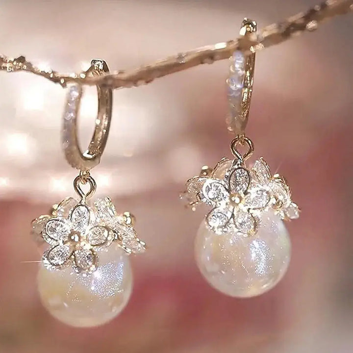 Simulation Pearl Long Earrings – Women's Flower Rhinestone Wedding Pendant Earrings - JS District